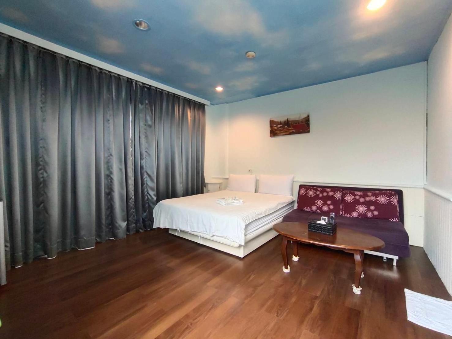 Lantian Baiyun Daire Hualien Oda fotoğraf